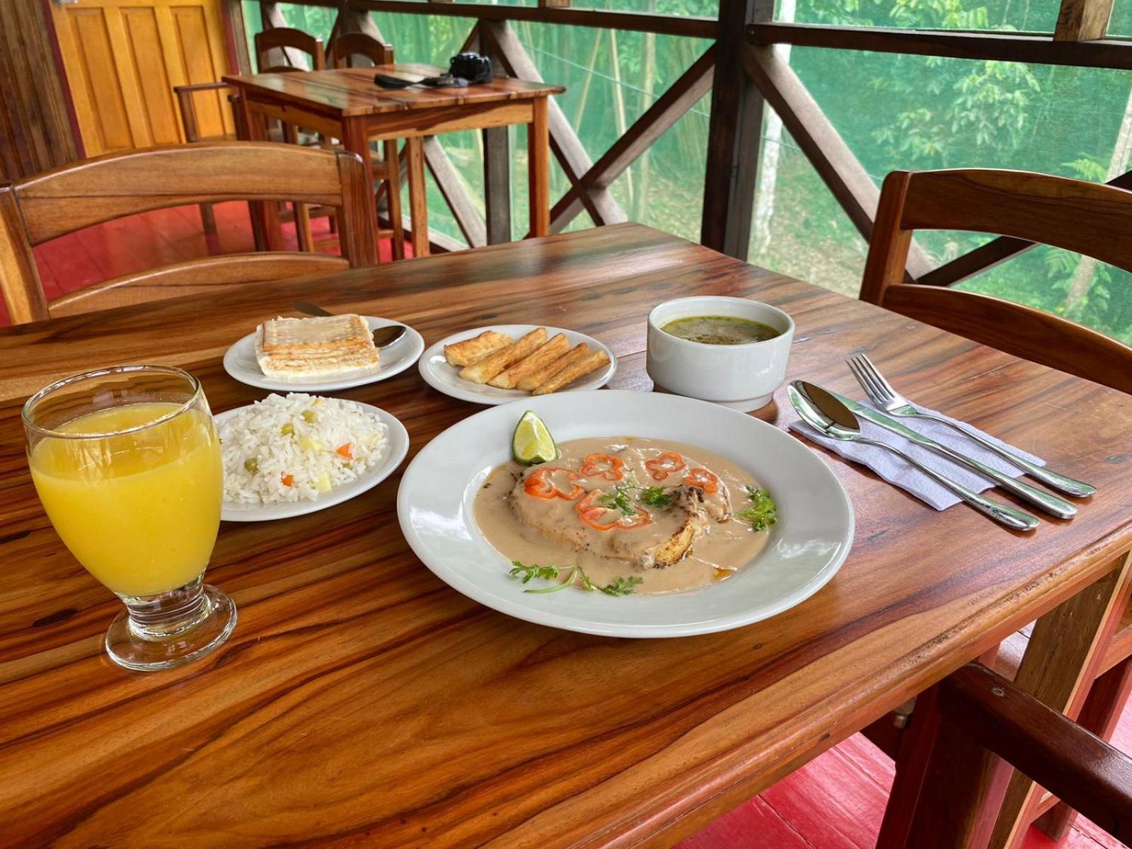Amazon Acai Lodge Leticia Esterno foto